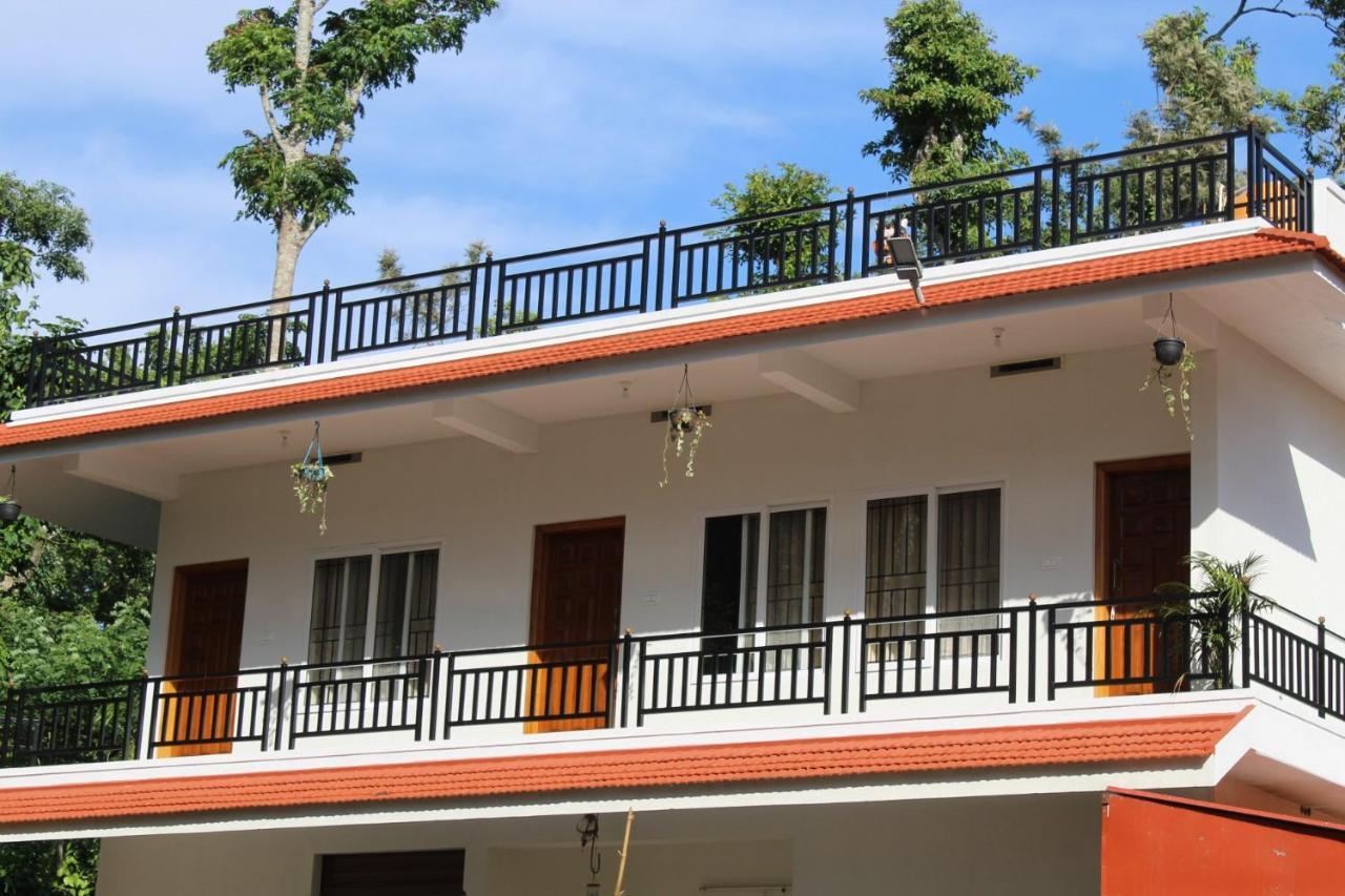 Appartamento Sri Lakshmi Estates Siddāpur Esterno foto
