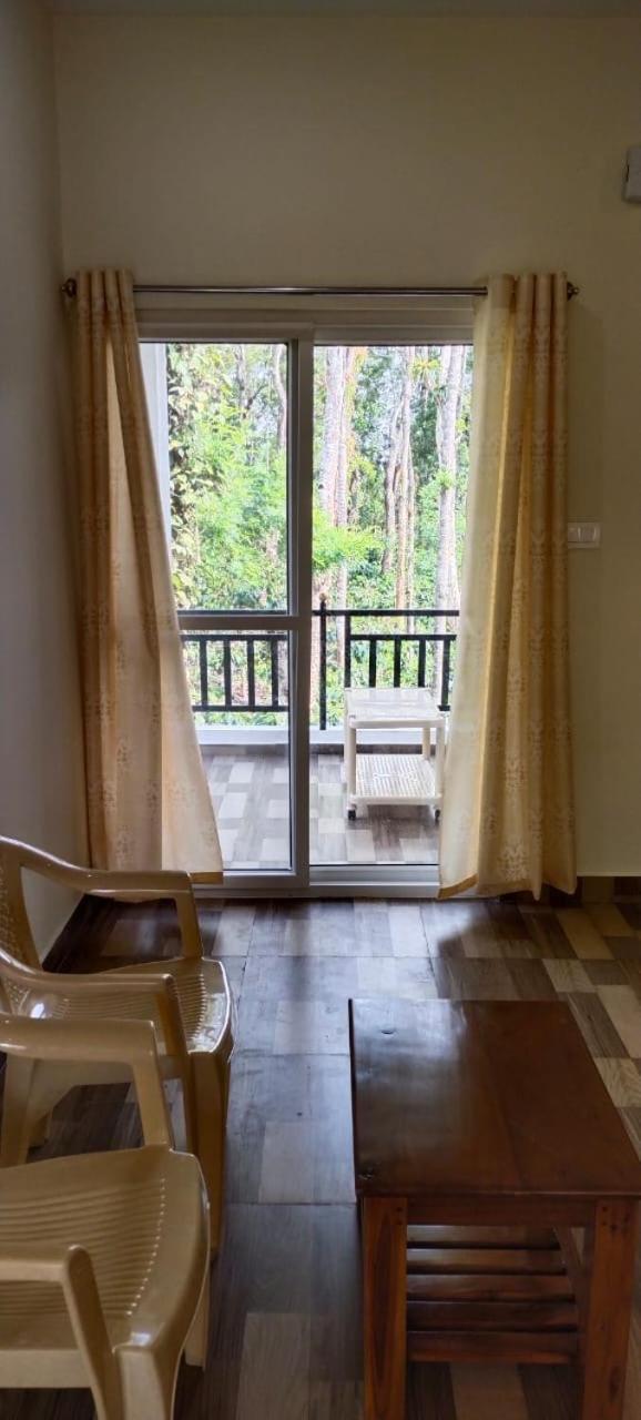 Appartamento Sri Lakshmi Estates Siddāpur Esterno foto