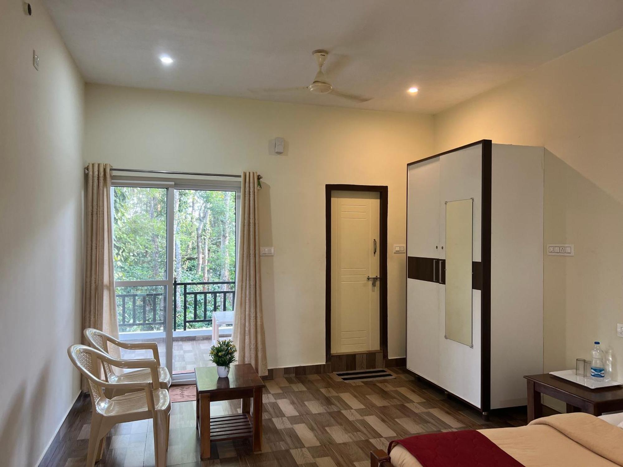 Appartamento Sri Lakshmi Estates Siddāpur Esterno foto